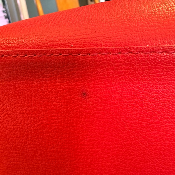 Longchamp Roseau Reversible Leather Tote Bag *peeling finish on navy side* - Picture 13 of 15